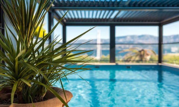 Supetar Hotel | Hotel Osam