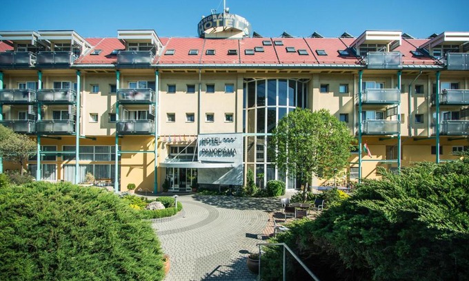 Balatongyorok Hotel | Hotel Panoráma