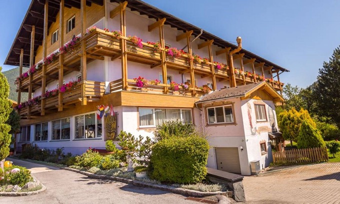 Puchberg Am Schneeberg Hotel | Hotel Paradiesquelle