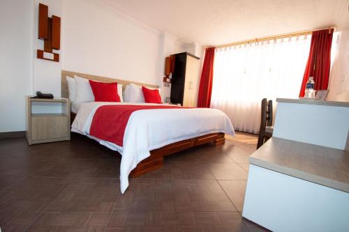 Ibarra Hotel | Hotel Plaza Victoria