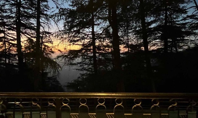 Chhota Shimla Hotel | Hotel Rahat Regency