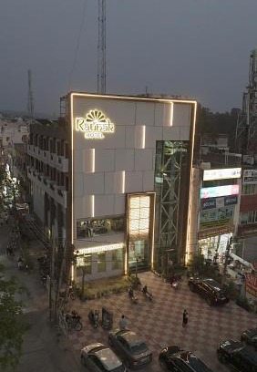 Pinjore Hotel | Hotel Raunak