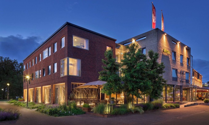 Emmeloord Hotel | Hotel Restaurant Grandcafé 't Voorhuys