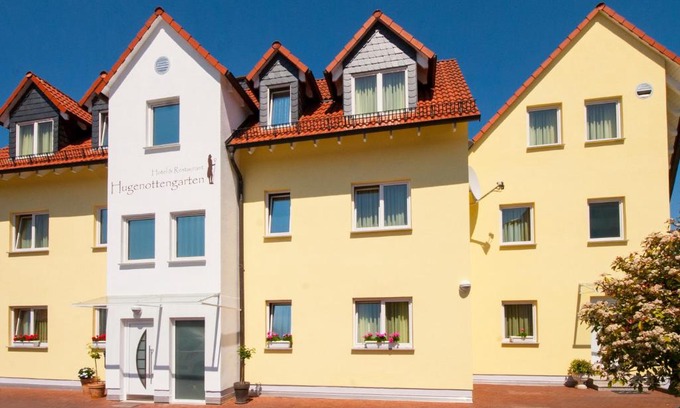 Friedrichsdorf Hotel | Hotel & Restaurant Hugenottengarten