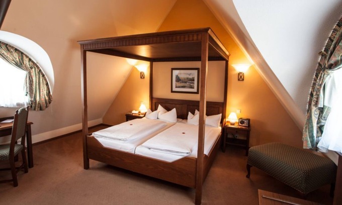 Leubnitz-Neuostra Hotel | Hotel & Restaurant Klosterhof