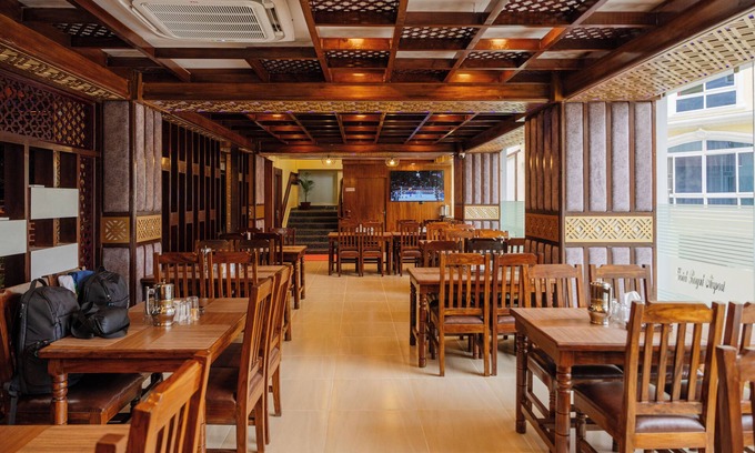 Sinamangal Hotel | Hotel Royal Airport