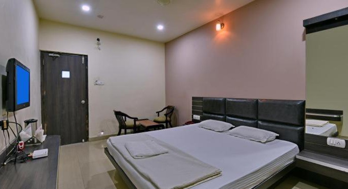 Raigarh Hotel | Hotel Saket Heritage