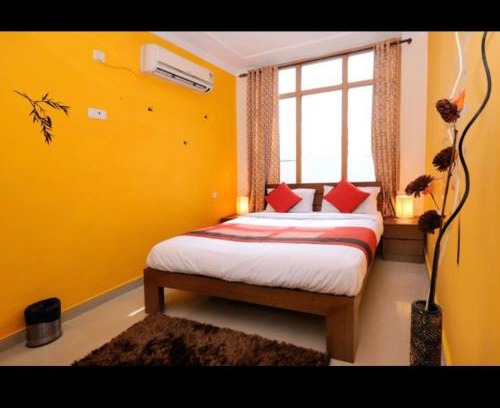 Neemrana Hotel | Hotel Samrat