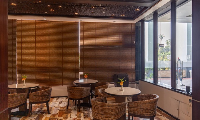 Bhubaneshwar Hotel | Hotel Sandy's Tower