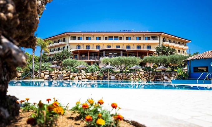 Ricadi Hotel | Hotel Santa Chiara