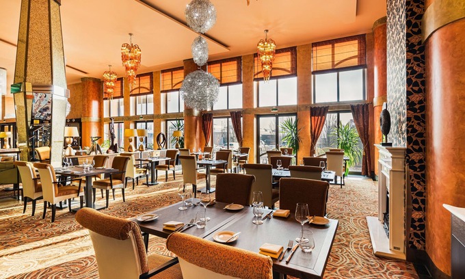 Chvalovice Hotel | Hotel Savannah
