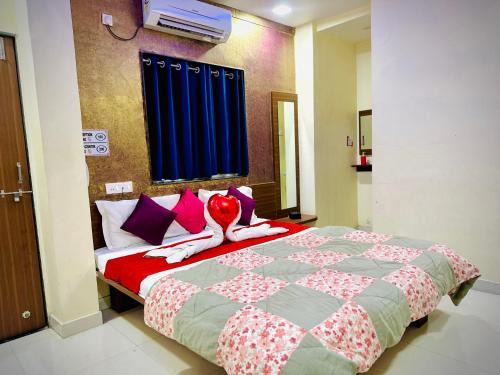 Jadhavwadi Hotel | Hotel Sawai Executive
