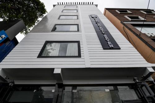 Kolkata Hotel | Hotel Seventy Seven