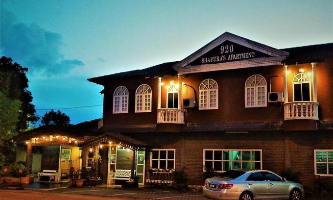Kampung Bakau Tinggi Hotel | HOTEL SHAFURA 2