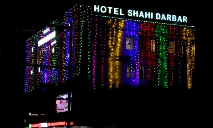 Navsari Hotel | Hotel Shahi Darbar
