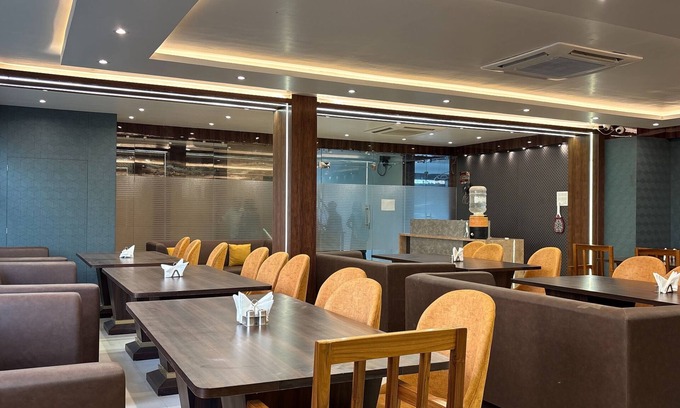 Sahibganj Hotel | Hotel Shantam Regency