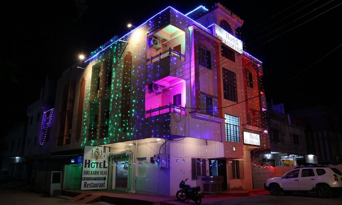 Chittorgarh Hotel | Hotel Shri Karani Vilas