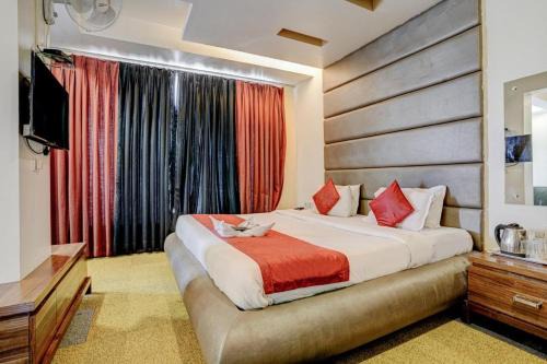 Amarnath Hotel | Hotel Shubham Suites