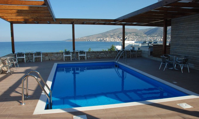 Sarande Hotel | Hotel Sole