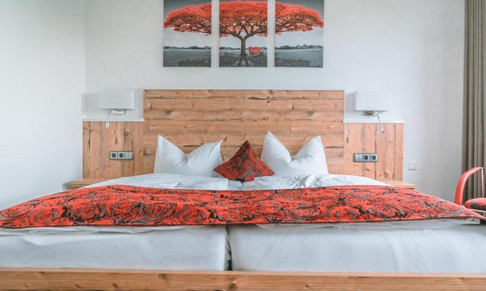 Jagstfeld Hotel | Hotel Sonne Garni