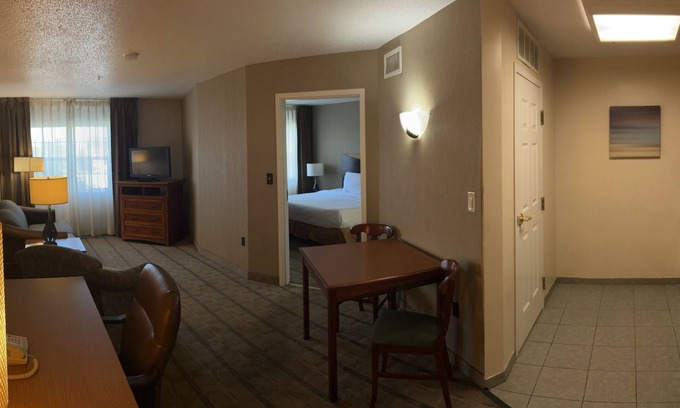 Wilkes-Barre Apartment | Hotel suite with AC, WiFi, fitness room in welcoming Wilkes-Barre