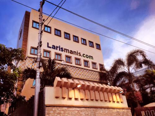 Semarang House | Hotel Syariah Larismanis
