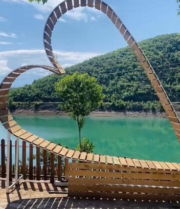 Sakës Hotel | Hotel Tani