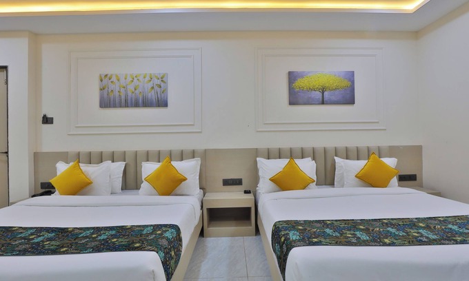 Ahmedabad Hotel | Hotel The Grand Radhey