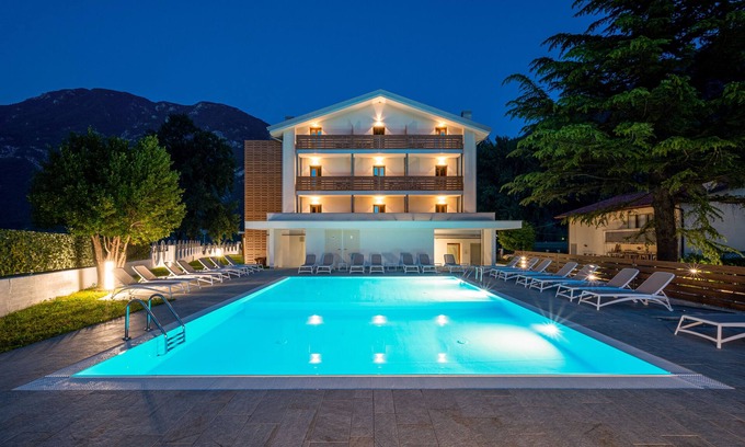 Cesclans Hotel | Hotel Trilago