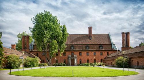Hakumaki Hotel | Hotel Vanajanlinna