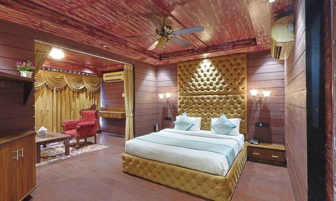 Vastrapur Hotel | Hotel Venue Inn