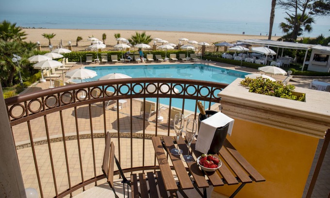 Porto Empedocle Hotel | Hotel Villa Romana