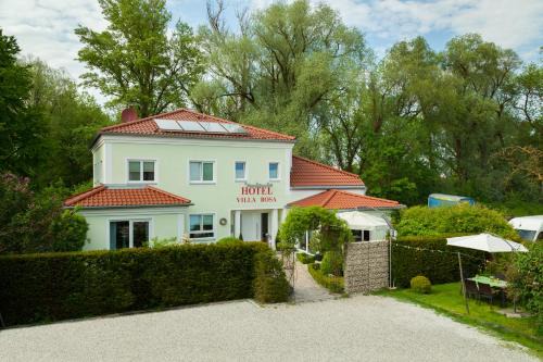 Allershausen Hotel | Hotel Villa Rosa