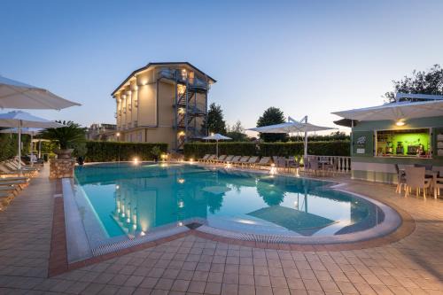Marina di Massa Hotel | Hotel Villa Tiziana