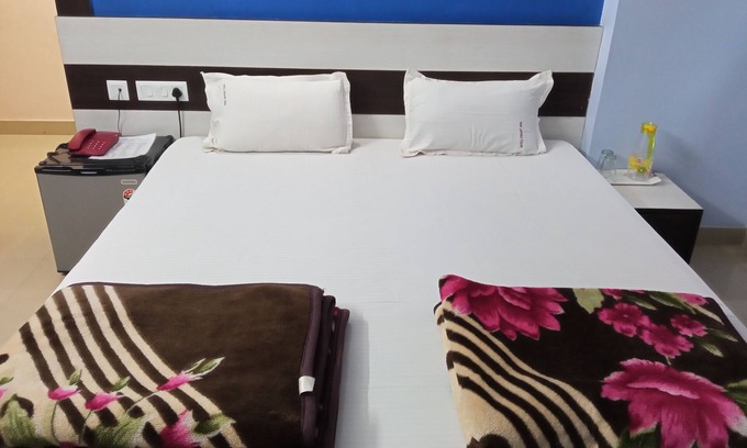 Gaya Hotel | Hotel Viraat Inn