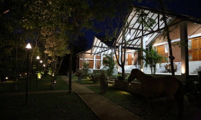 Giritale Hotel | Hotel Viverra