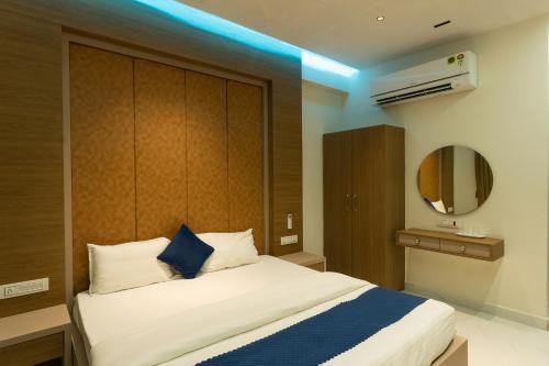 Una Hotel | Hotel VRINDA