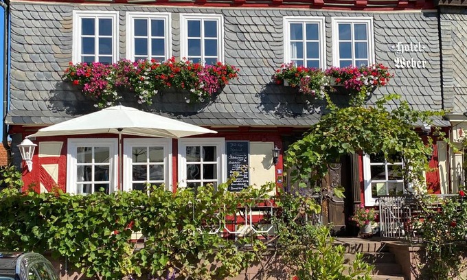 Amoneburg Hotel | Hotel Weber