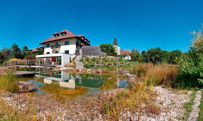 Neustift im Muehlkreis House | Hotel Weiss S