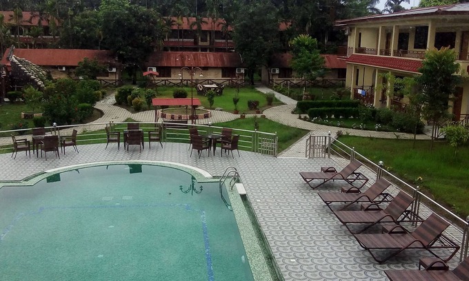 Sauraha Resort | Hotel Wildlife Camp