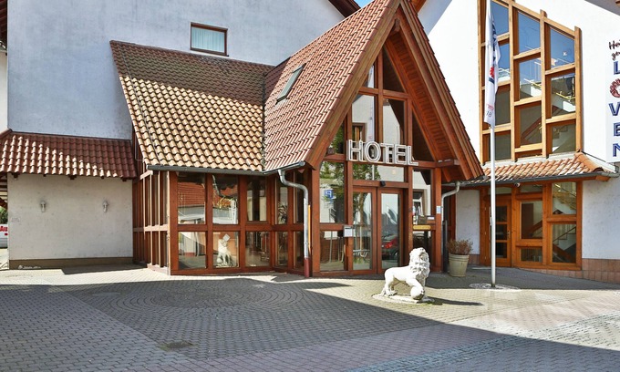 Moerfelden-Walldorf Hotel | Hotel zum Loewen
