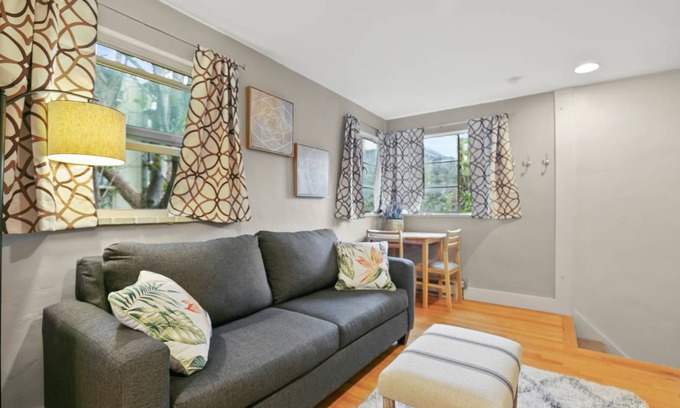 Cheesman Park House | House ∙ 1 bedroom ∙ 4 guests