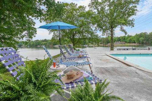 Jonesboro House | House ∙ 1 bedroom ∙ 12 guests