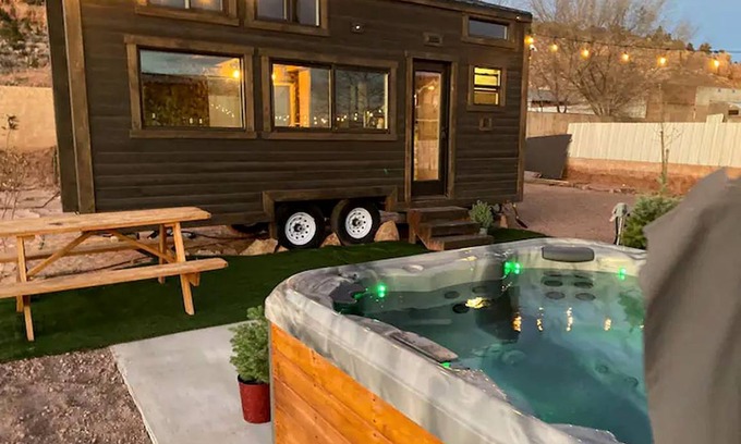 Hildale House | House ∙ 1 bedroom ∙ 2 guests