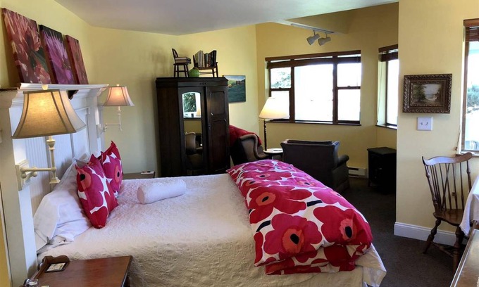 Langley House | House ∙ 1 bedroom ∙ 2 guests