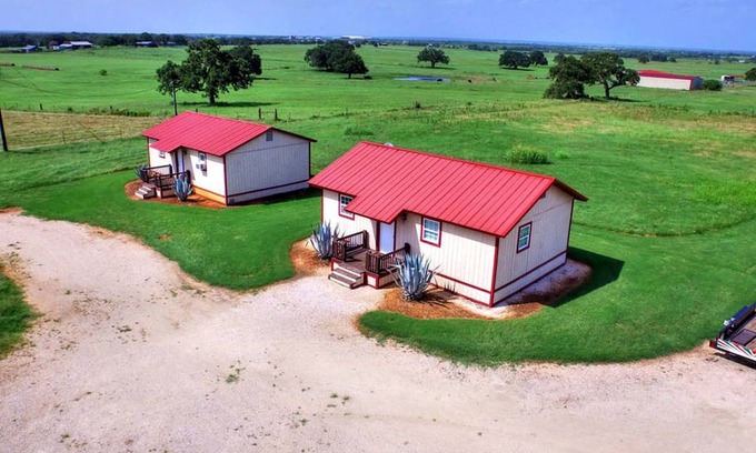 Sutherland Springs House | House ∙ 1 bedroom ∙ 2 guests