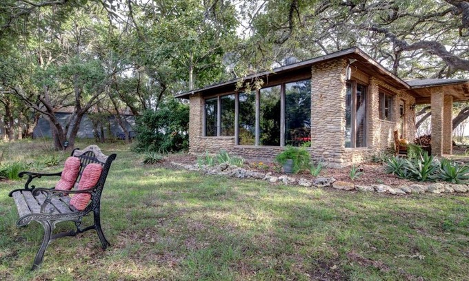 Georgetown House | House ∙ 1 bedroom ∙ 2 guests