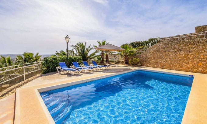 Kercem House | House ∙ 2 bedrooms ∙ 5 guests