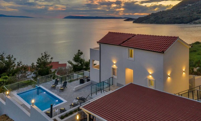 Drasnice House | House ∙ 2 bedrooms ∙ 6 guests