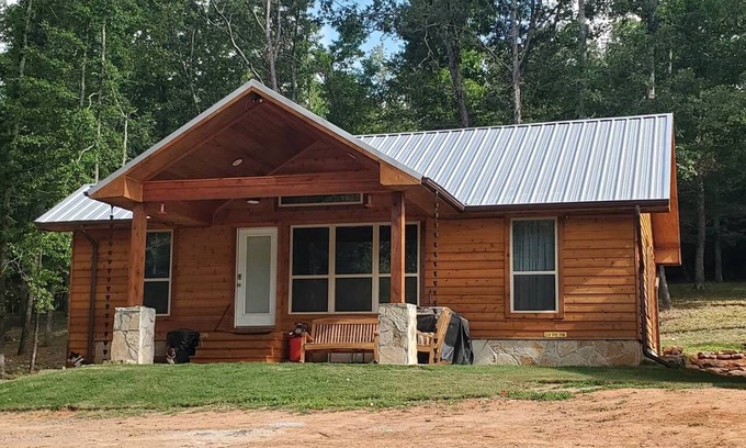 Pickens House | House ∙ 2 bedrooms ∙ 6 guests